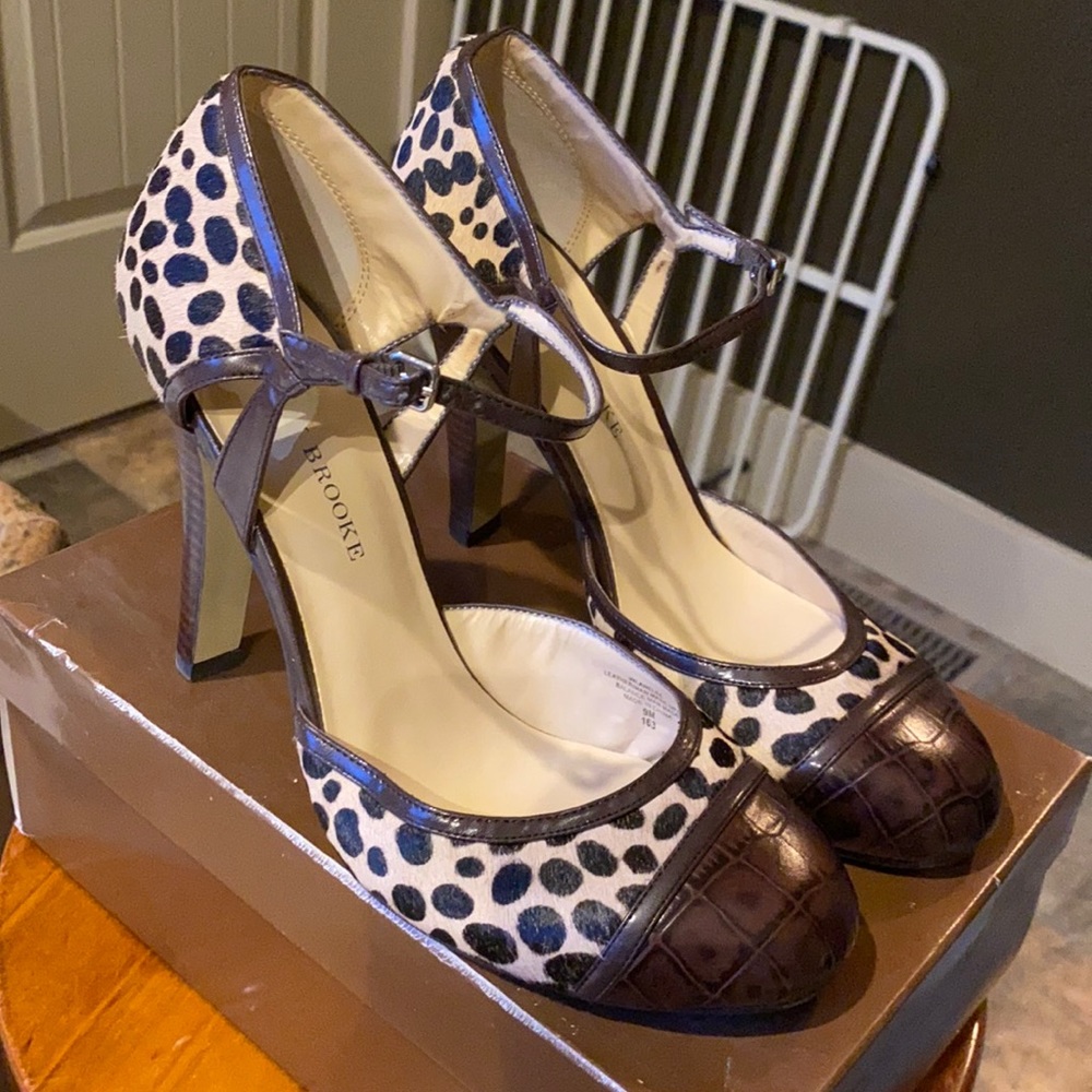 Audrey Brooke leopard multi heel.